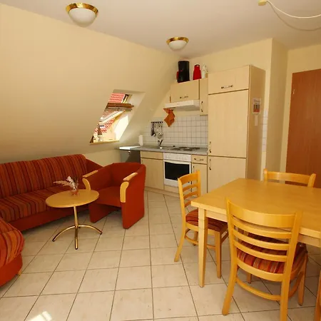 Ferienwohnung Lotte * غلوفي